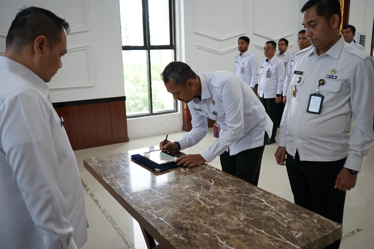 Mewujudkan Pembangunan Zona Integritas, Plt Kakanim Mamuju Ikuti Pencanangan Pembangunan ZI