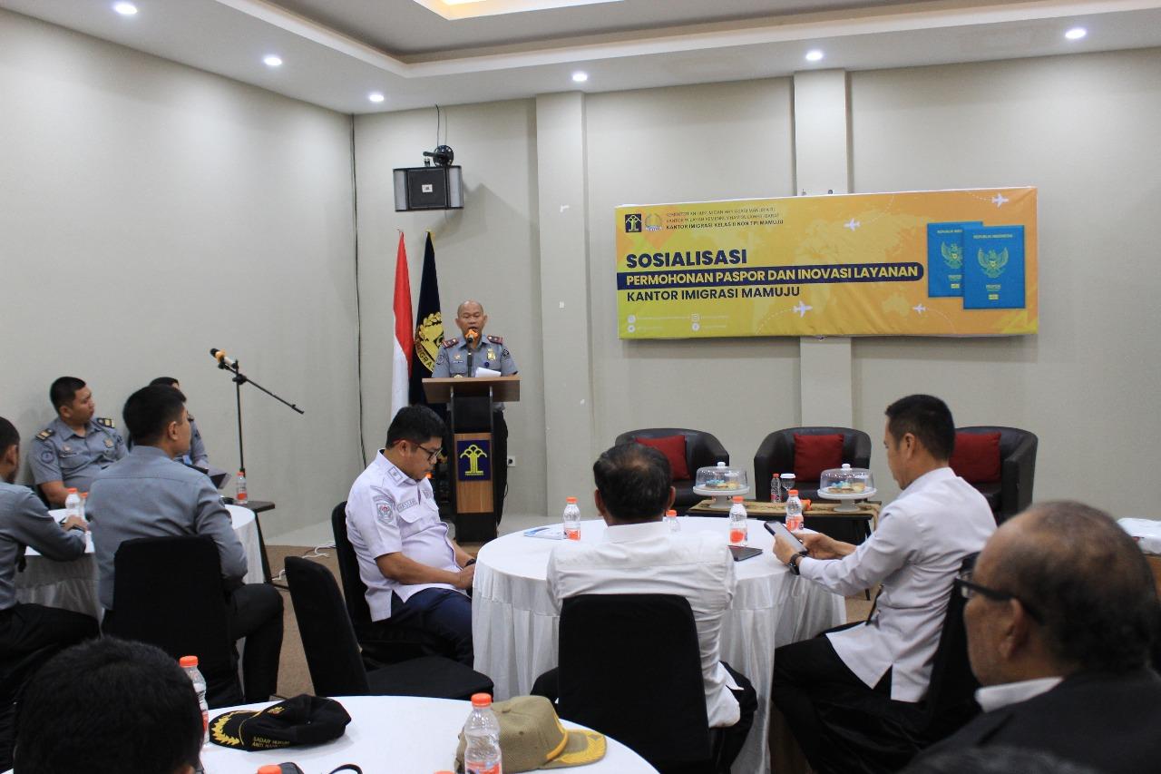 Kantor Imigrasi Mamuju Sosialisasikan Permohonan Paspor Dan Inovasi Layanan
